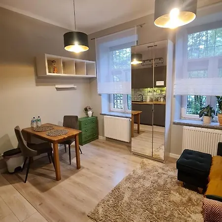 Lochowska 12 Na Antresoli Apartmán Varšava